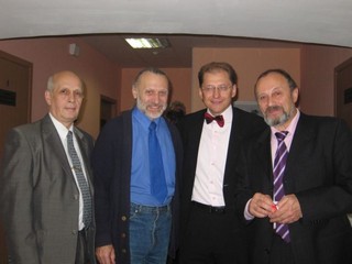 А.Н. Харитонов с проф. Овчаренко В.И., проф. Лейбиным В.М. и Пружининым Б.И. (Арбате 25, Вечер памяти к 80-летию А.И. Белкина).
